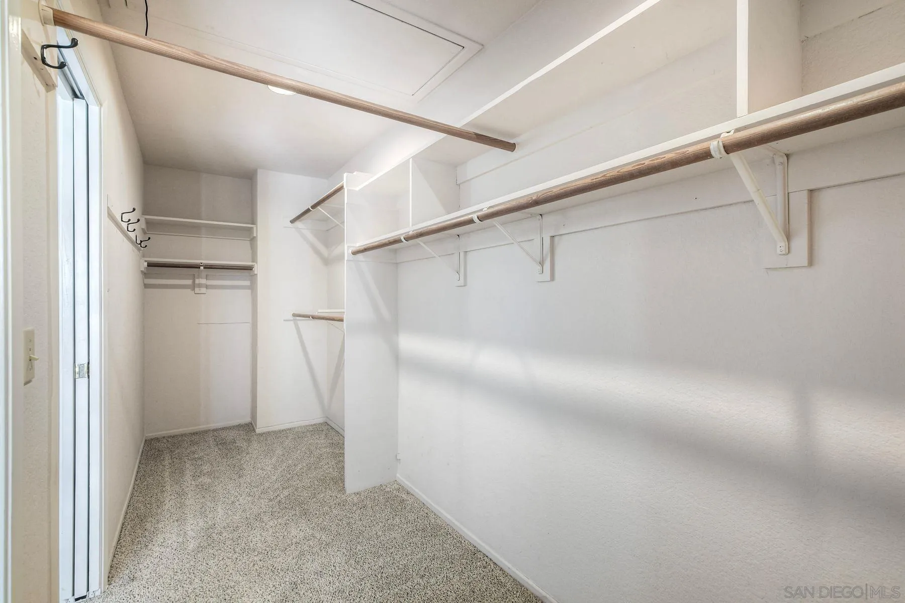 1089 Ridge Heights Fallbrook, CA 92028