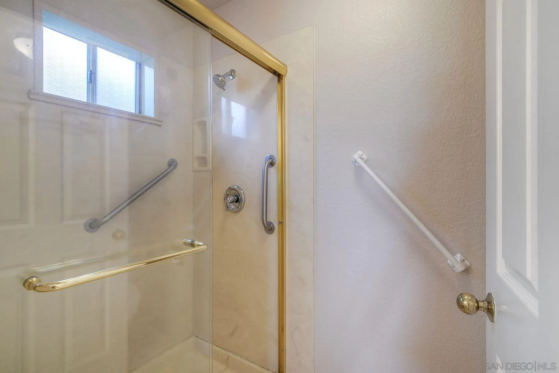 1089 Ridge Heights Fallbrook, CA 92028