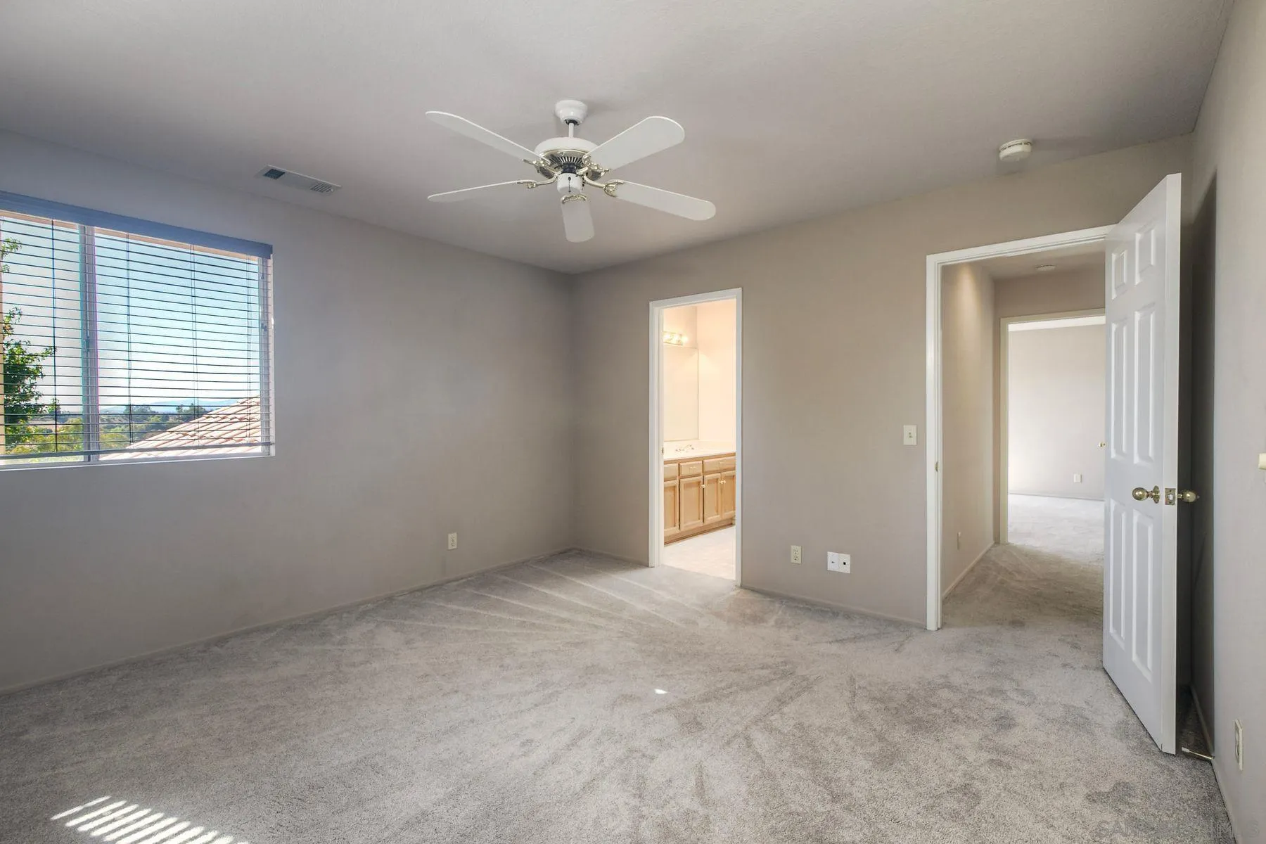 1089 Ridge Heights Fallbrook, CA 92028