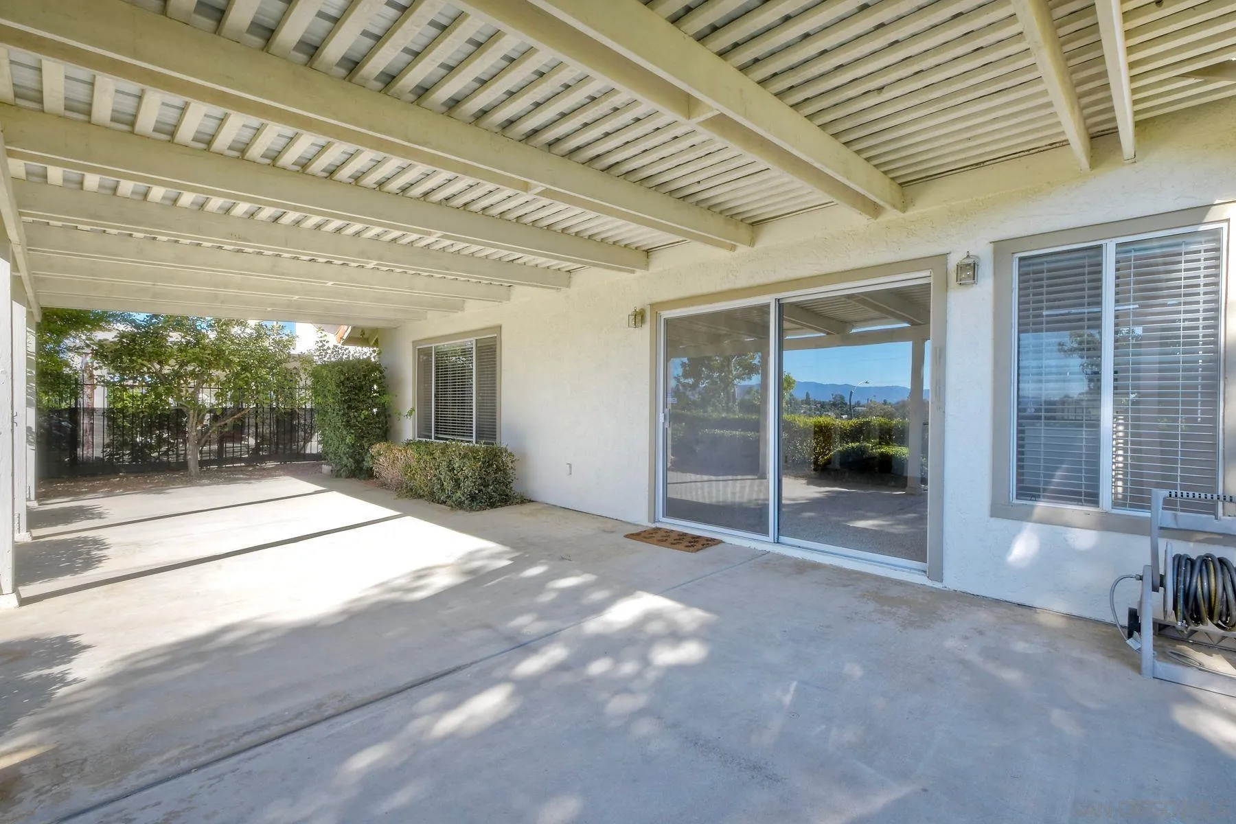 1089 Ridge Heights Dr Fallbrook, CA 92028