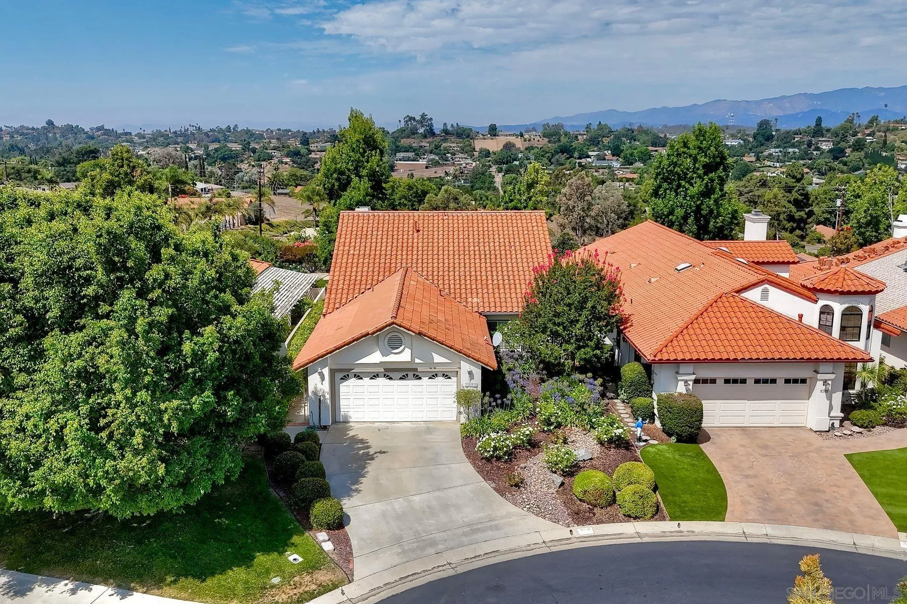 1089 Ridge Heights Dr Fallbrook, CA 92028