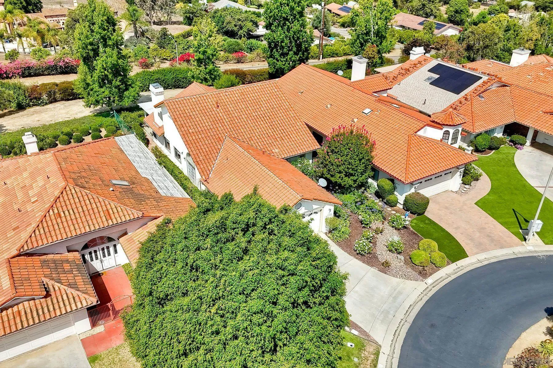 1089 Ridge Heights Dr Fallbrook, CA 92028