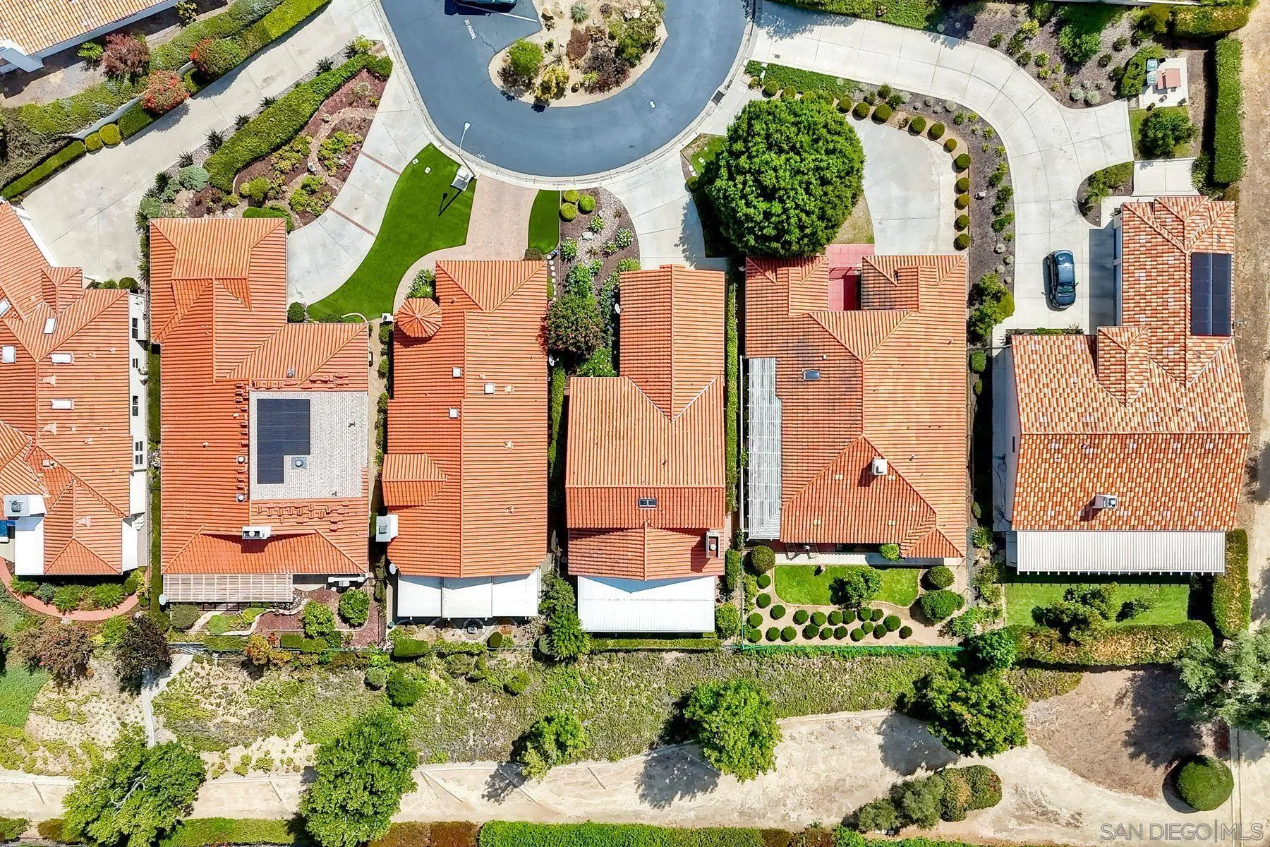 1089 Ridge Heights Dr Fallbrook, CA 92028