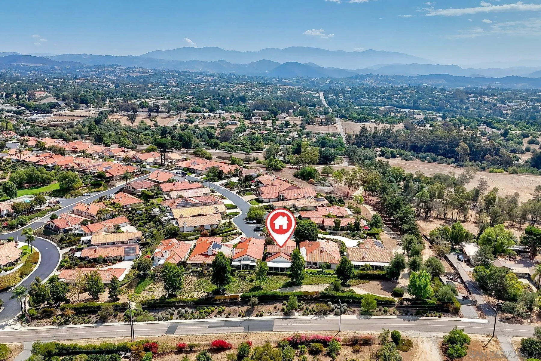 1089 Ridge Heights Dr Fallbrook, CA 92028