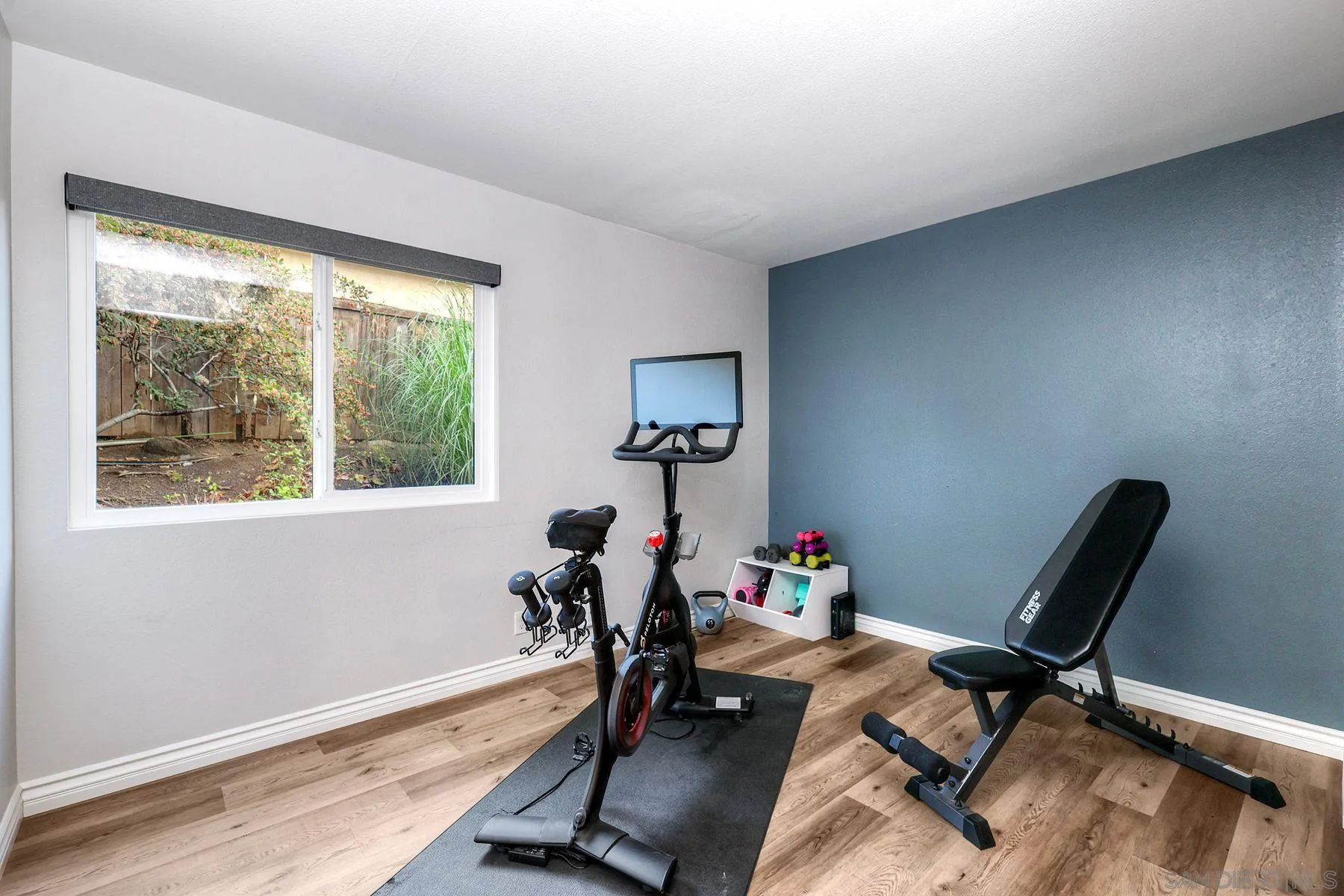 2133 Emberwood Way Escondido, CA 92029