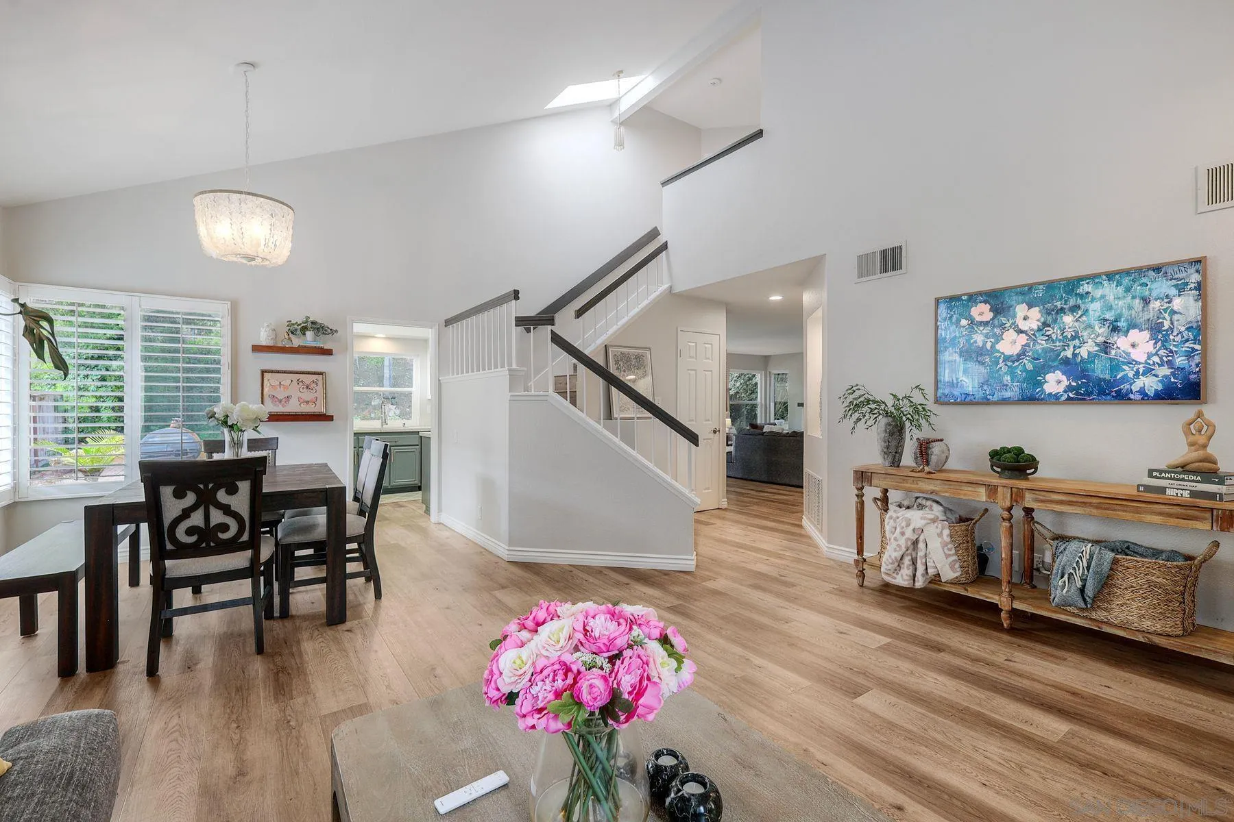 2133 Emberwood Way Escondido, CA 92029