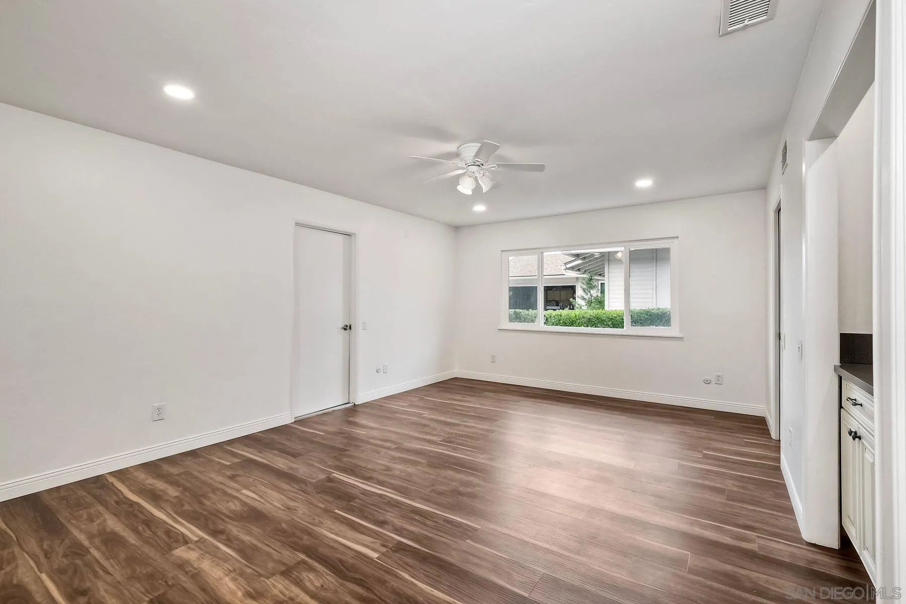 12085 Calle De Maria San Diego, CA 92128