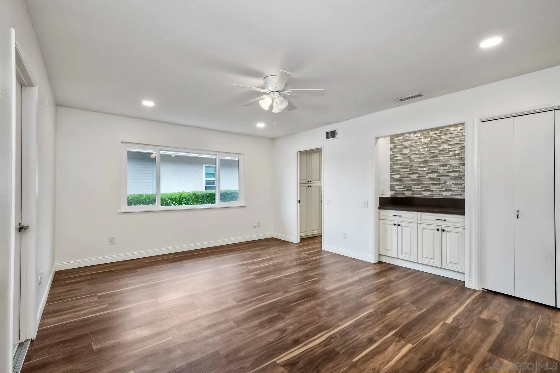 12085 Calle De Maria San Diego, CA 92128