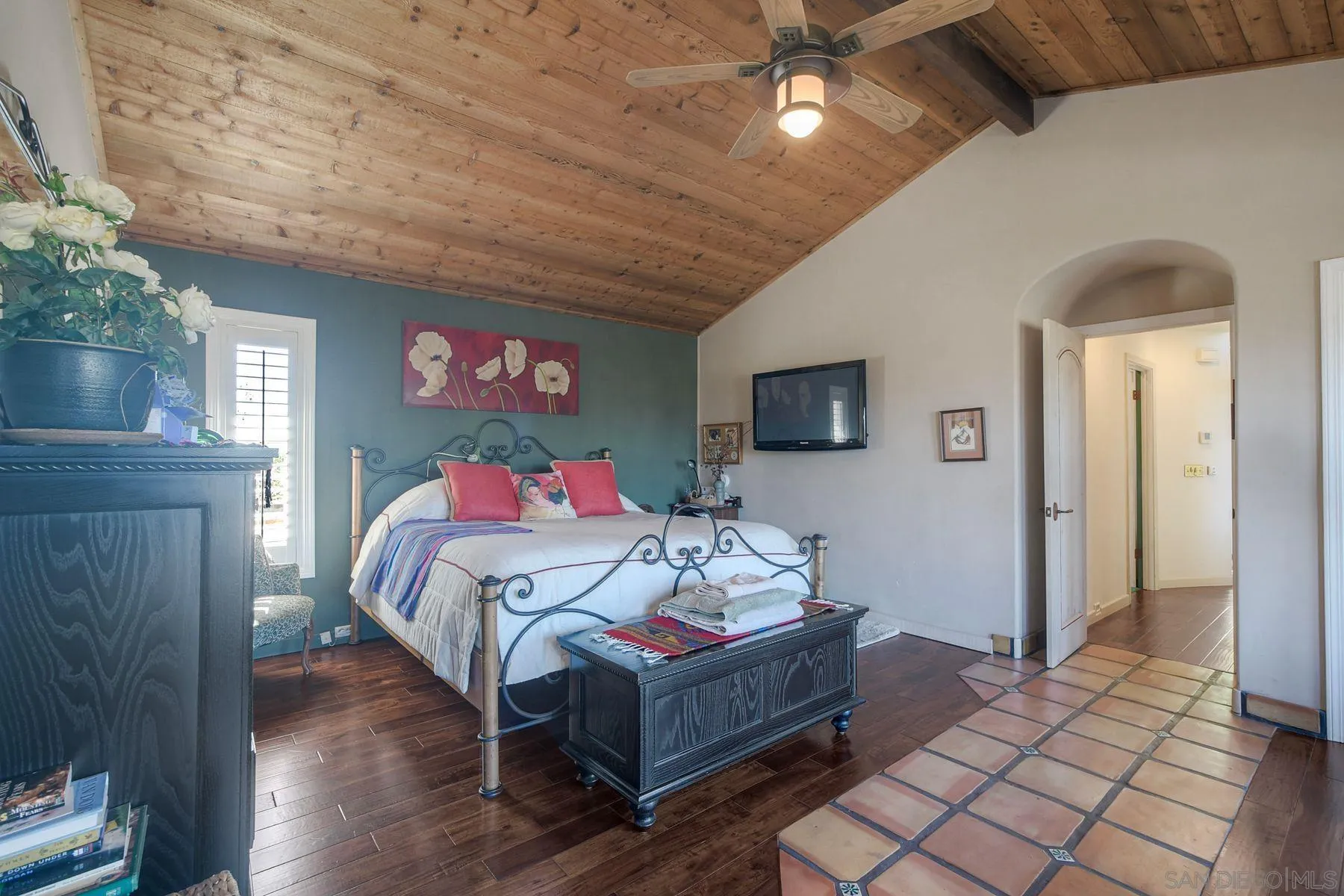 2848 Sunset Hills Escondido, CA 92025