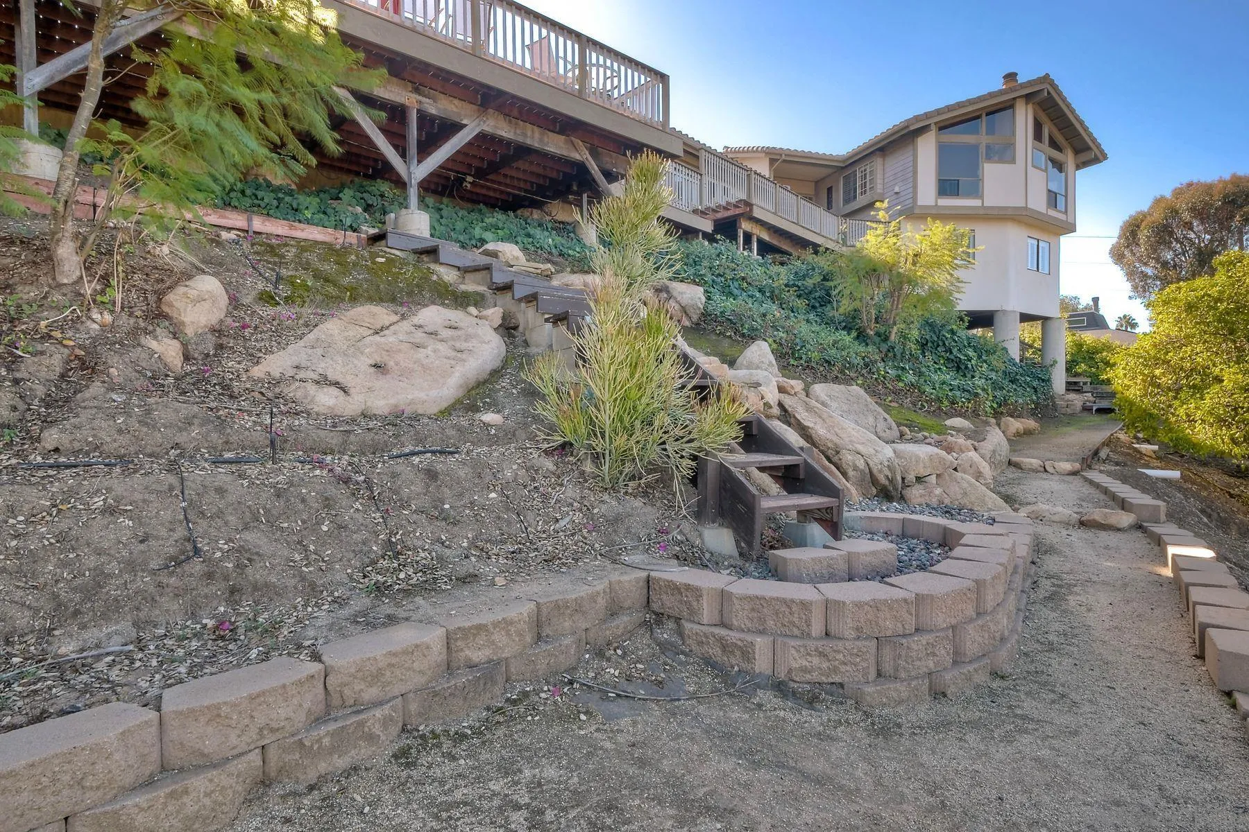 2848 Sunset Hills Escondido, CA 92025