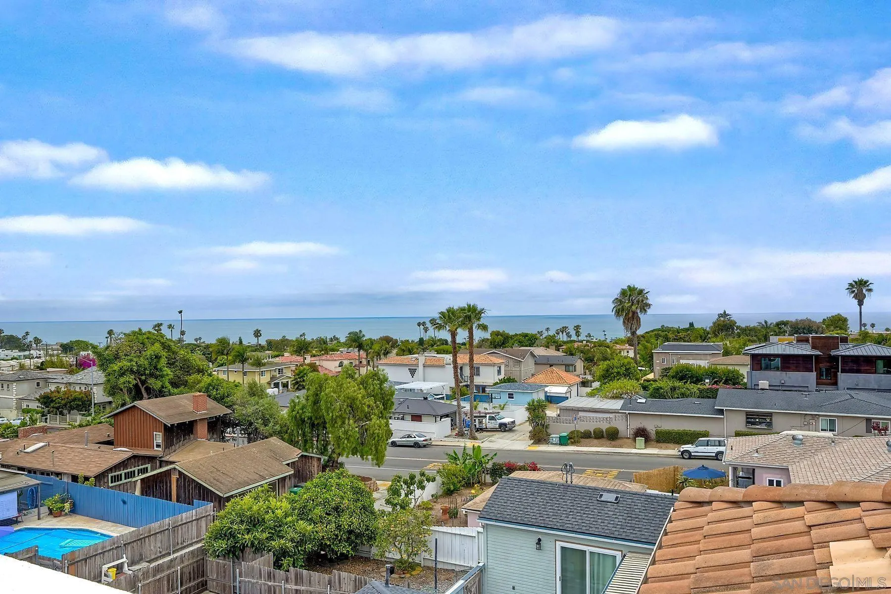 819 Van Nuys Street San Diego, CA 92109