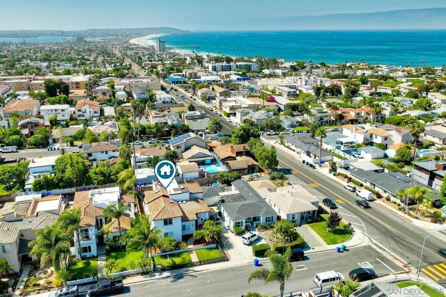 819 Van Nuys Street San Diego, CA 92109