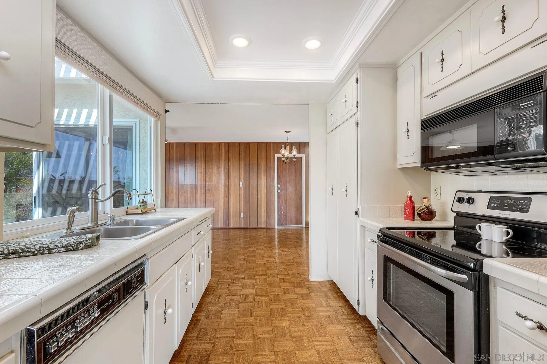 3063 Conner Way San Diego, CA 92117