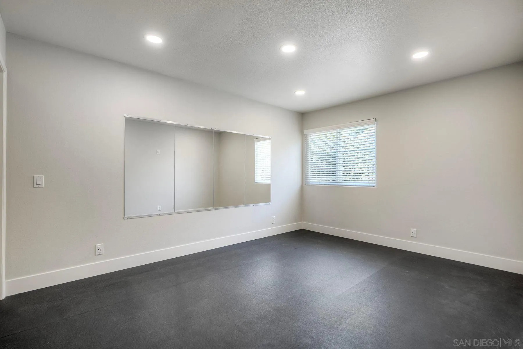 11423 Turtleback Ln San Diego, CA 92127