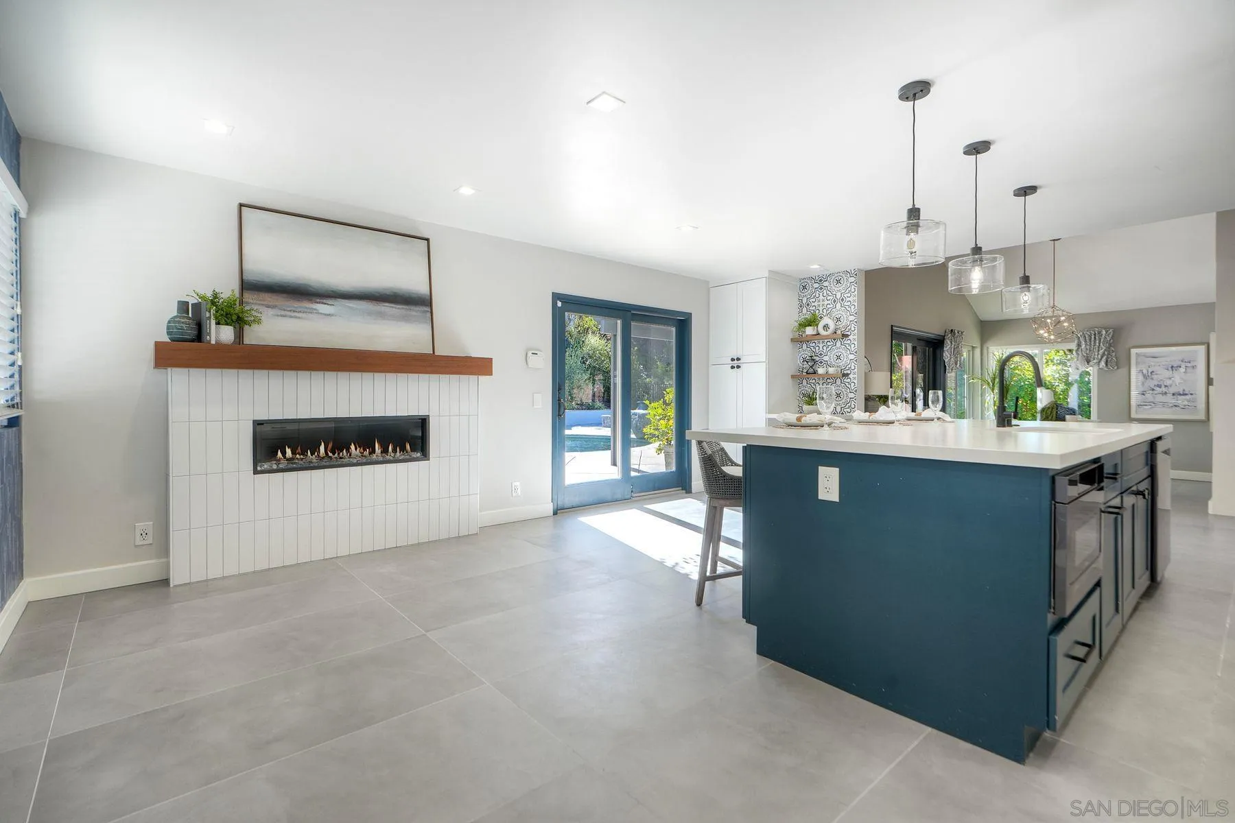 11423 Turtleback Ln San Diego, CA 92127