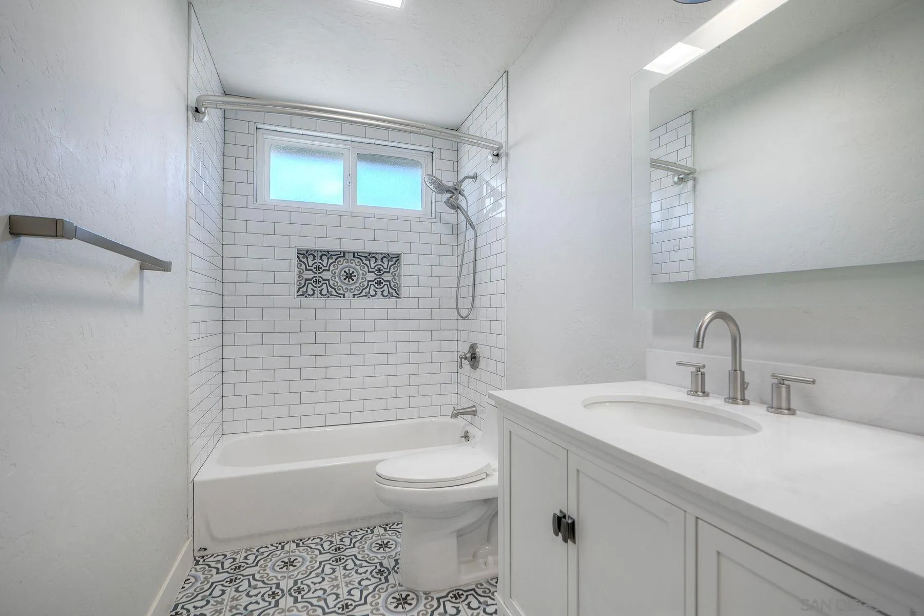 11423 Turtleback Ln San Diego, CA 92127