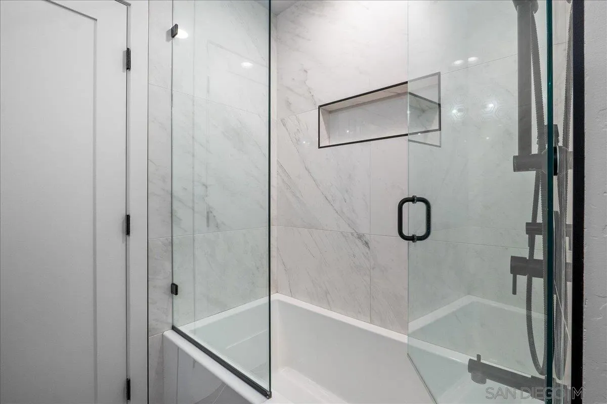 20809 Viento Valle Escondido, CA 92025