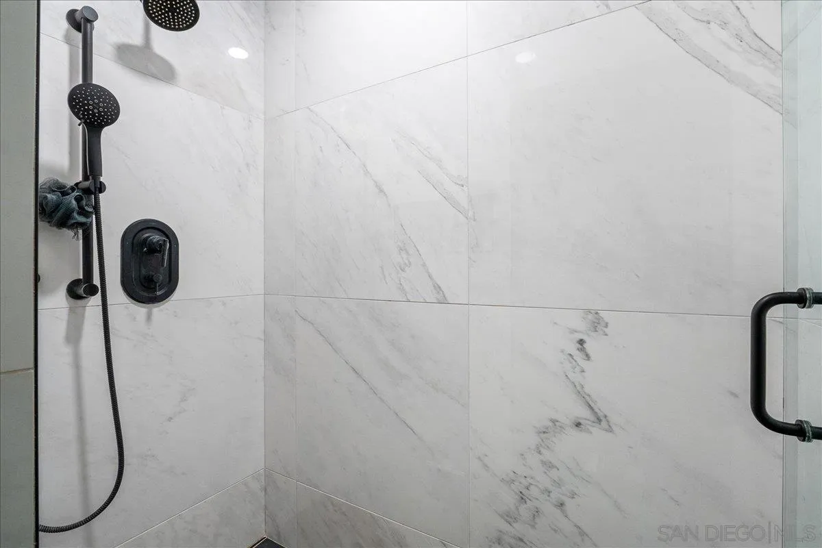 20809 Viento Valle Escondido, CA 92025