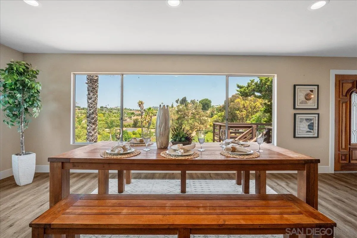 20809 Viento Valle Escondido, CA 92025